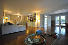 Enlarge photo 18
