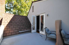 Enlarge photo 57
