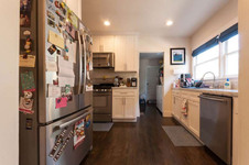 Enlarge photo 23