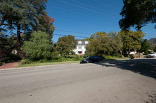 Enlarge photo 2