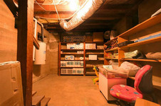 Enlarge photo 89