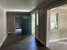 Enlarge photo 35