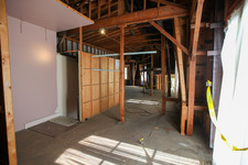 Enlarge photo 52