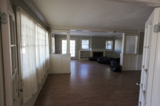 Enlarge photo 146