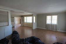 Enlarge photo 148