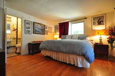 Enlarge photo 35