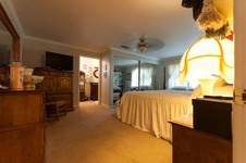 Enlarge photo 34