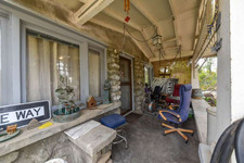 Enlarge photo 13