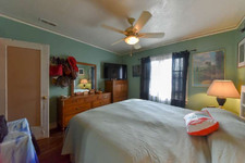 Enlarge photo 29