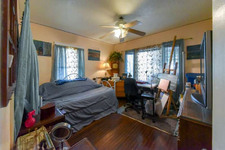 Enlarge photo 31