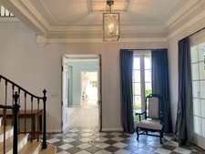 Enlarge photo 37