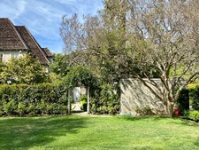 Enlarge photo 103