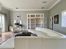 Enlarge photo 117