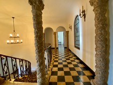 Enlarge photo 53