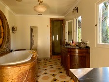Enlarge photo 59