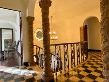 Enlarge photo 78