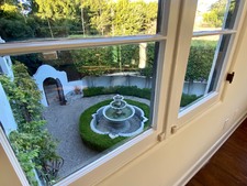 Enlarge photo 96