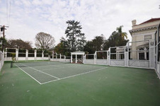 Enlarge photo 83