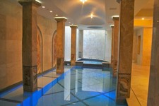 Enlarge photo 109