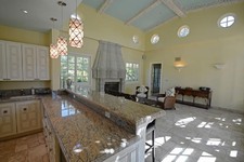 Enlarge photo 108