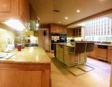Enlarge photo 12
