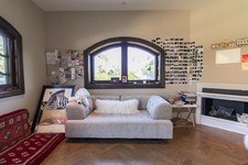 Enlarge photo 119