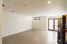 Enlarge photo 163