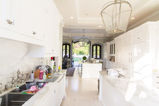 Enlarge photo 48