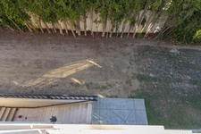 Enlarge photo 88