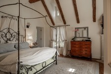 Enlarge photo 31