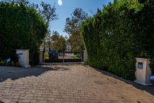 Enlarge photo 57