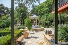 Enlarge photo 45