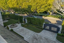 Enlarge photo 57