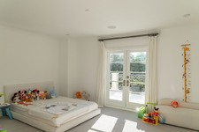 Enlarge photo 59