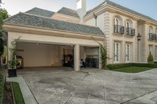 Enlarge photo 92