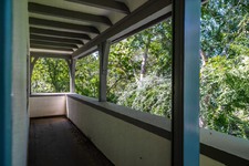 Enlarge photo 53