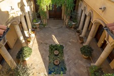 Enlarge photo 68