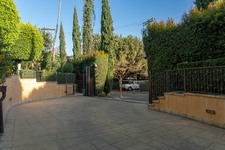 Enlarge photo 86