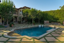 Enlarge photo 95