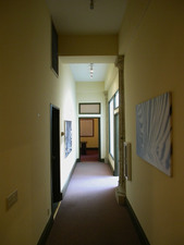 Enlarge photo 44