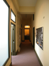 Enlarge photo 45