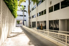 Enlarge photo 27