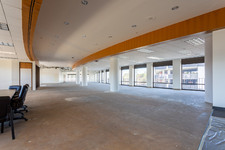 Enlarge photo 126