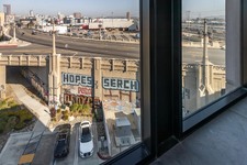 Enlarge photo 65