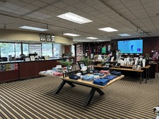 Enlarge photo 44