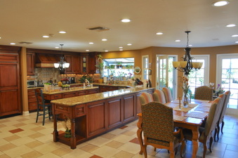 Enlarge photo 38