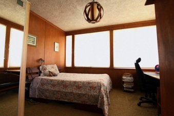 Enlarge photo 29