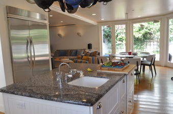 Enlarge photo 41