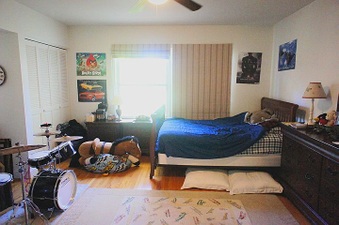 Enlarge photo 69