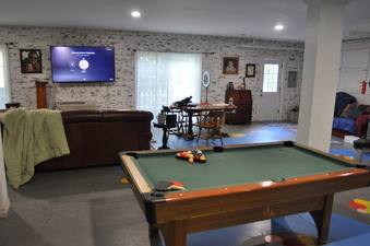 Enlarge photo 51